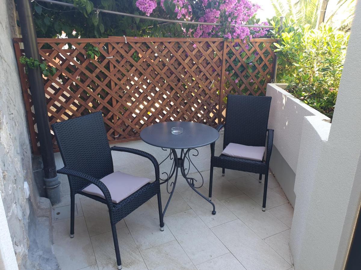 Appartamento Castel Mali Lošinj Esterno foto