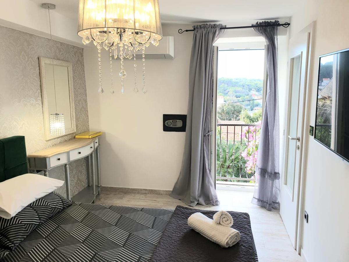 Appartamento Castel Mali Lošinj Esterno foto