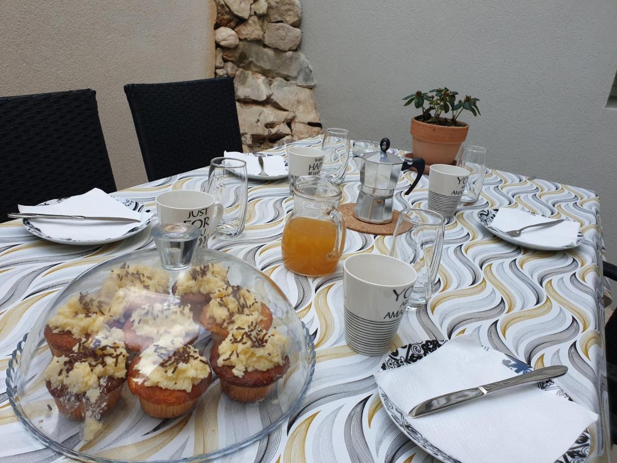 Appartamento Castel Mali Lošinj Esterno foto