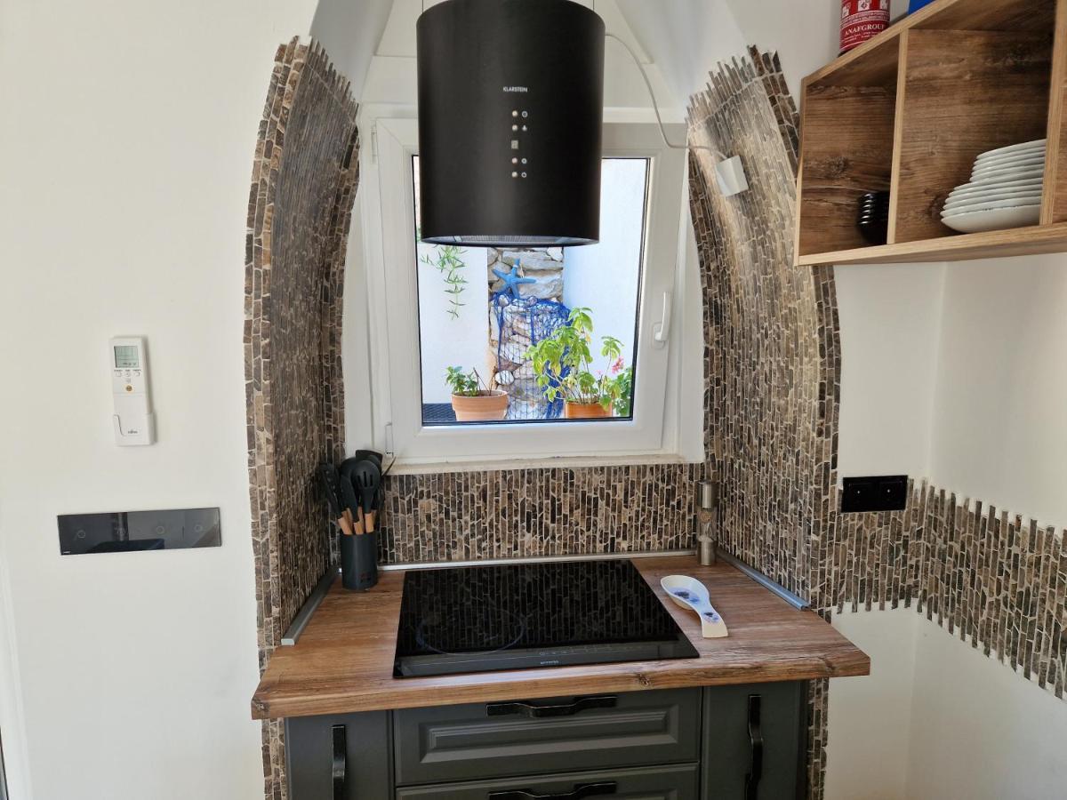 Appartamento Castel Mali Lošinj Esterno foto